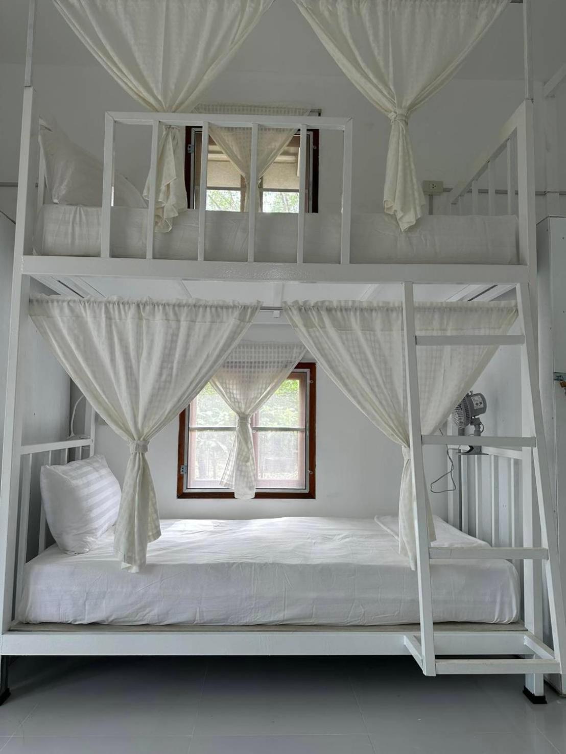 Rabbit Bungalow Ко-Паям Экстерьер фото
